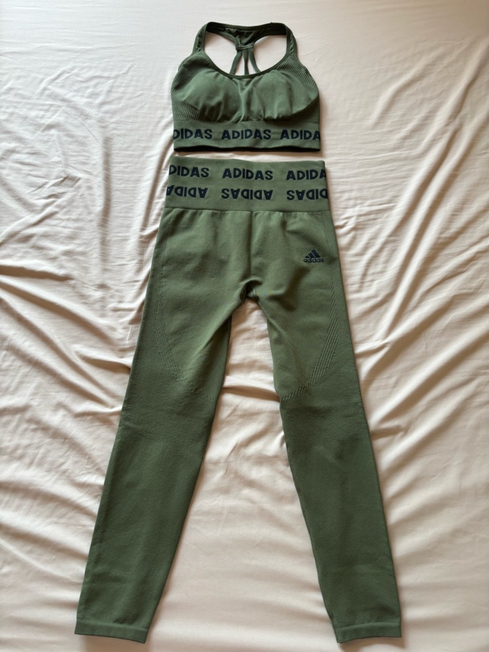 Adidas Aeroknit Wild Pine Khaki Sports Bra Leggings Set Up (Size Small)